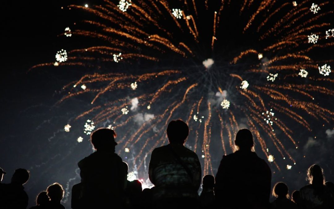 folly beach fireworks