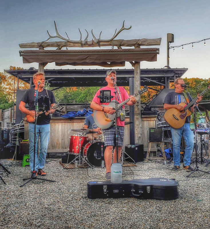 Bourbon Jamm Reunited at Sunset Cay